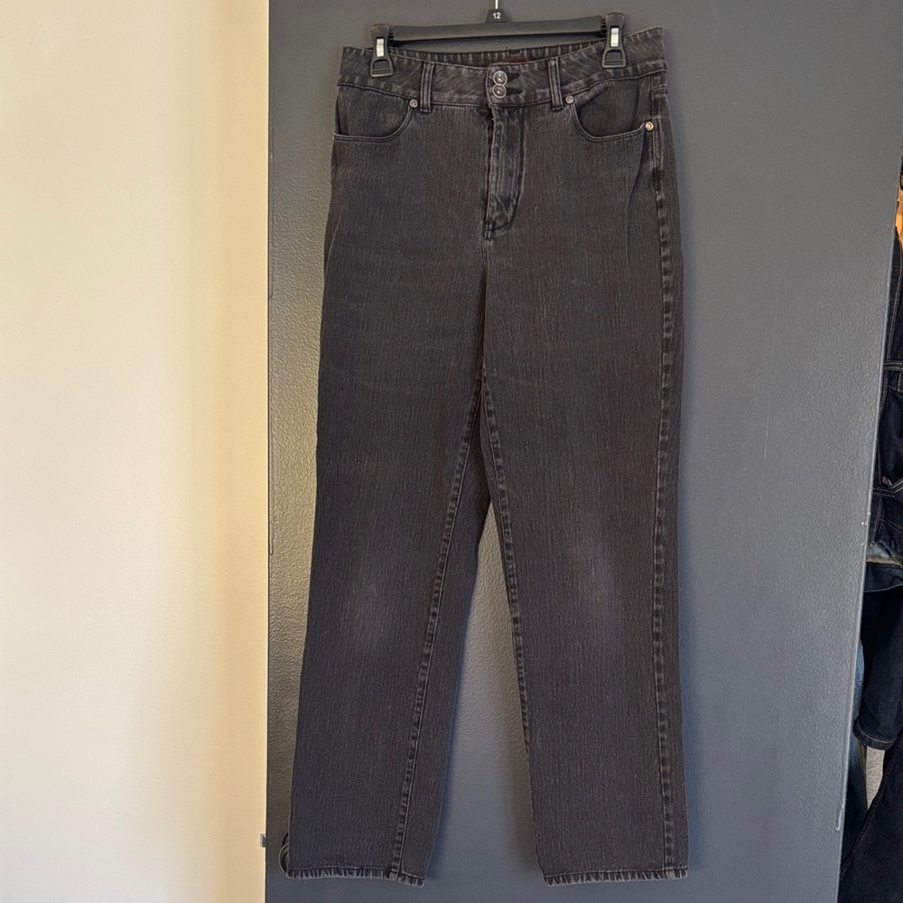 Women’s black jeans